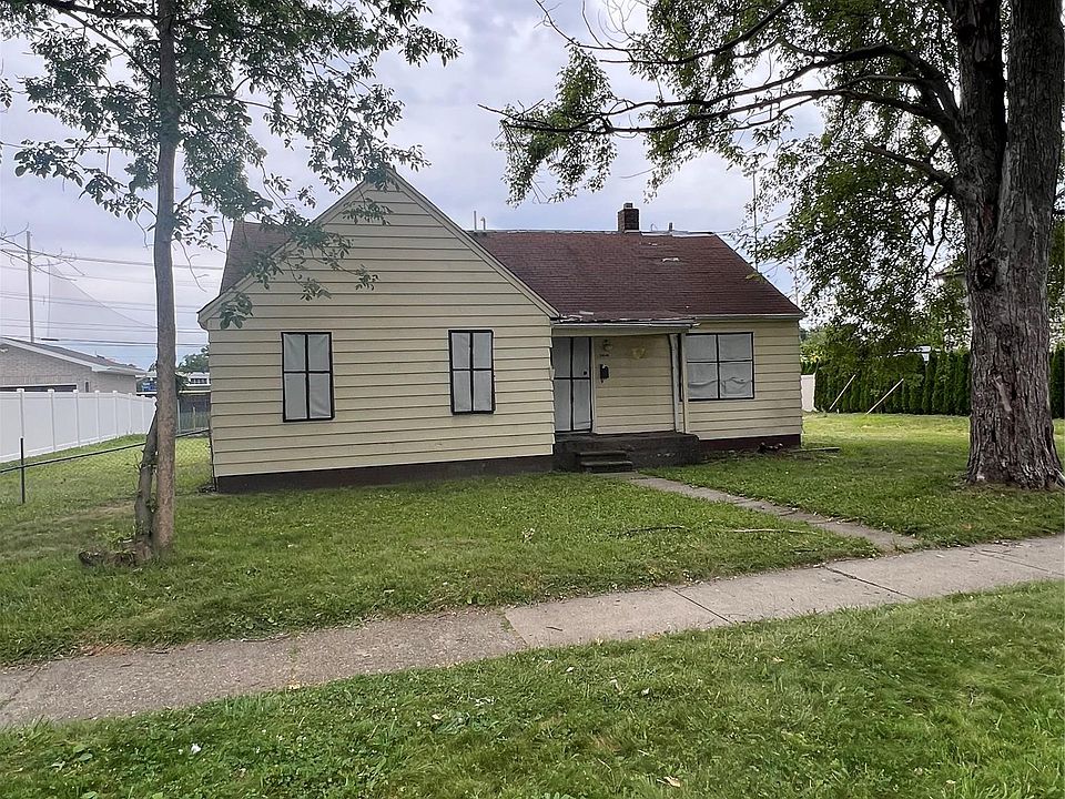 1st image of 24541 Hass St
