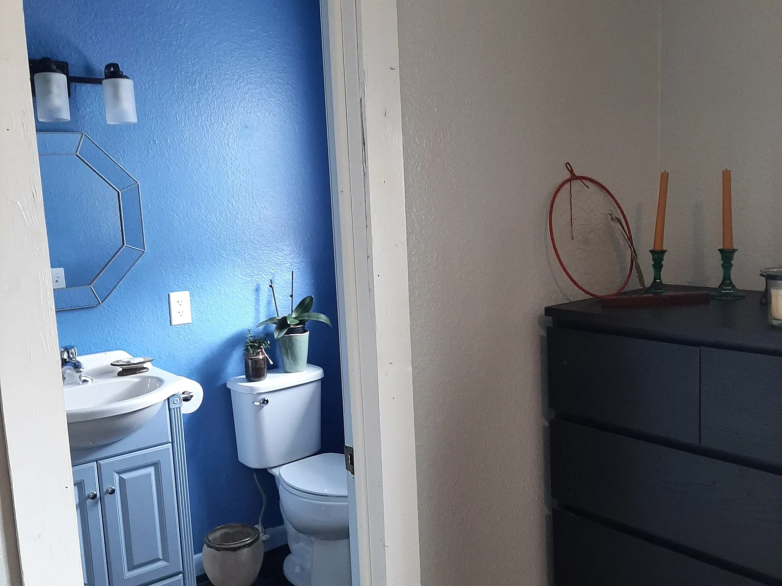 3 bed, 2080 sqft, $1,050 — Photo 3