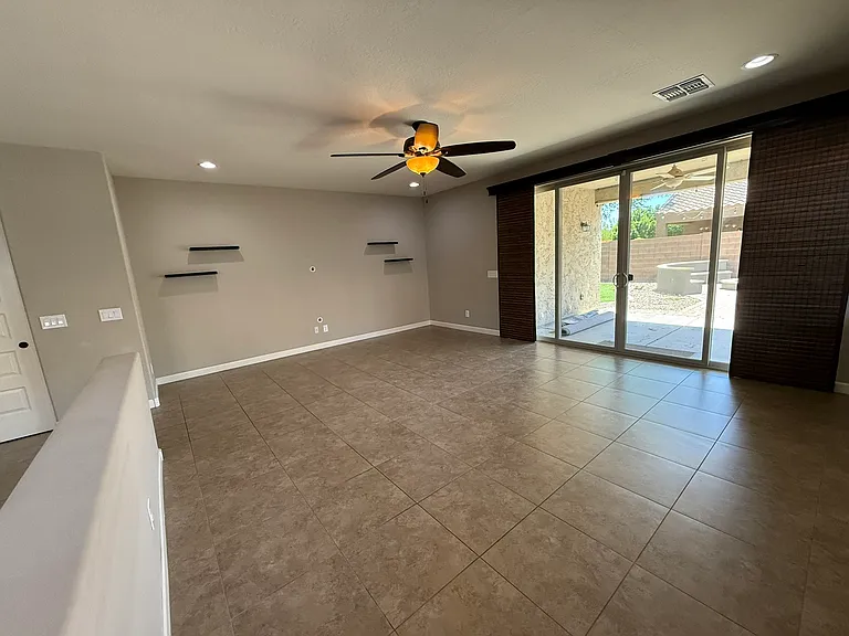 7579 W Marconi Ave — Photo 10