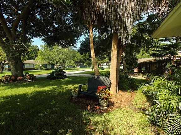 3rd image of 707 Tangerine Ct