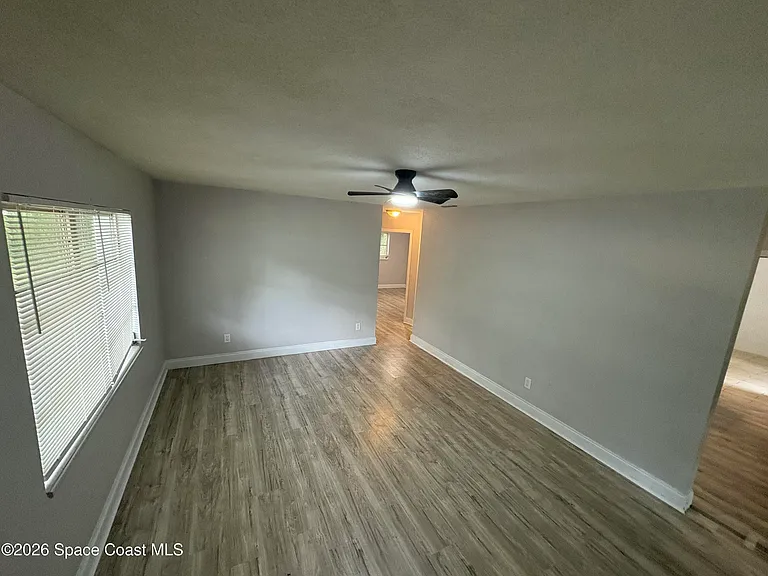 20822 SW Marine Blvd — Photo 4