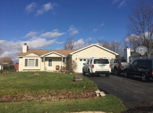 498 Erma Dr, Somonauk, IL 60552