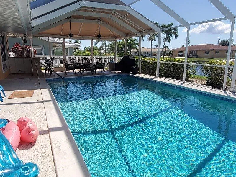 2 bed, 2.0 bath, 1650 sqft, $2,500 — Photo 4