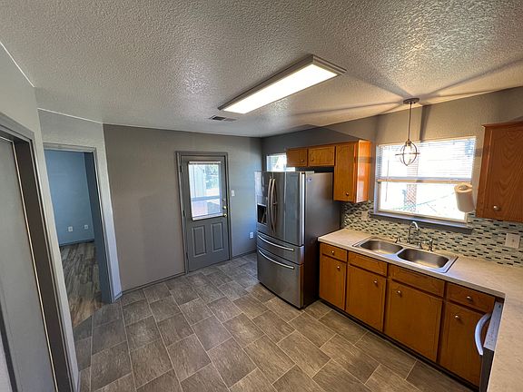 5th image of 166 Blackbear Ln #166