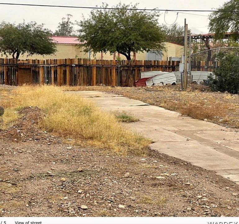 1st image of 1950 El Monte Drive