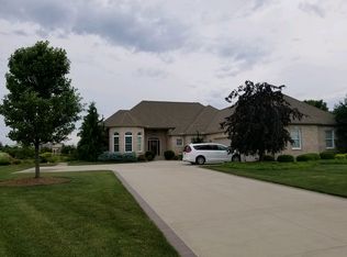 4456 Turtle Creek Dr, Perrysburg, OH 43551