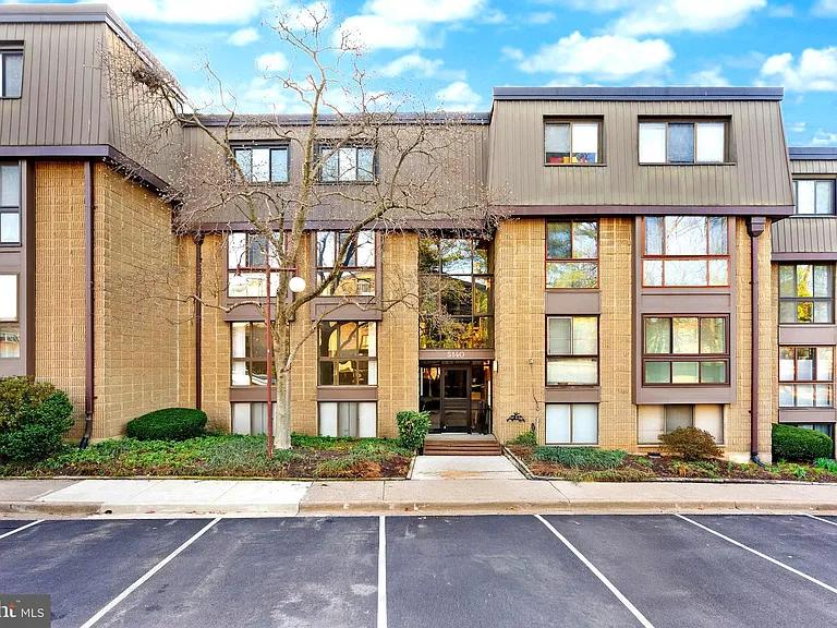 5140 Maris Ave #200 — Photo 1