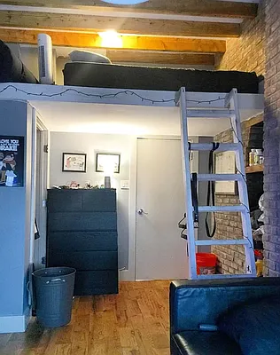 Rented by Flight of Fancy Realty Group | media 22