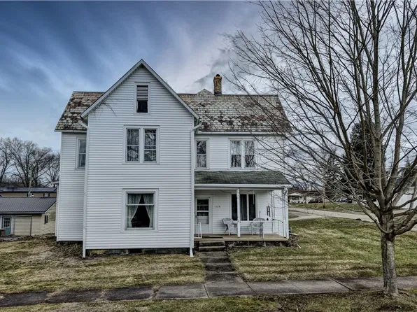 133 W Main St, Gnadenhutten, OH 44629