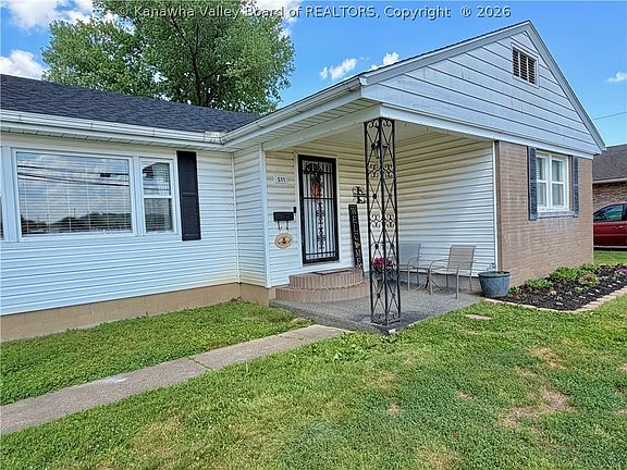 2nd image of 511 28th St