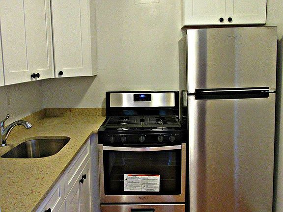 2nd image of 11817 Union Tpke APT 17C