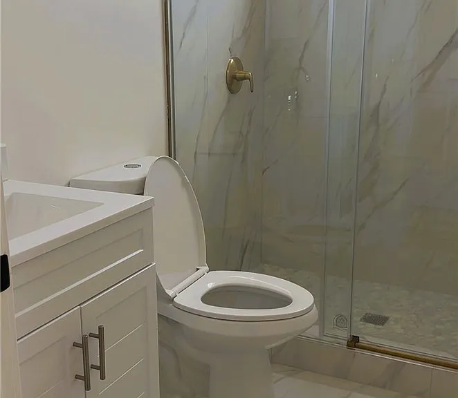 6851 N De Celis Pl — Photo 7