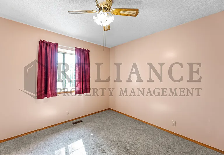 8502 W Westlawn Cir — Photo 18