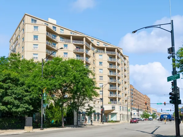 4350 N Broadway St APT 703, Chicago, IL 60613