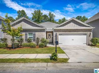 558 Chelsea Station Cir, Chelsea, AL 35043