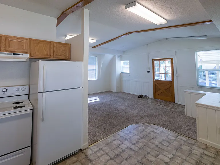756 Canyon St #756-2 — Photo 4