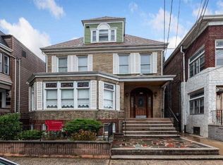166 Wegman Pkwy, Jersey City, NJ 07305