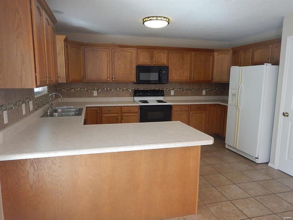 2nd image of 963 Dunberry Dr