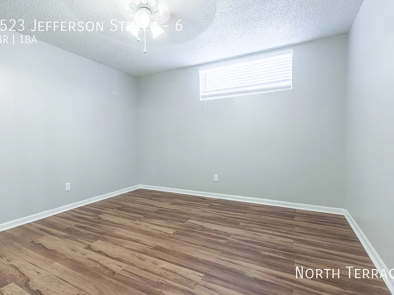4523 Jefferson St #6 — Photo 6
