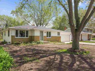 2701 Greenwald St, Green Bay, WI 54301