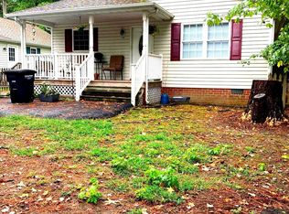 340 12th St, Colonial Beach, VA 22443