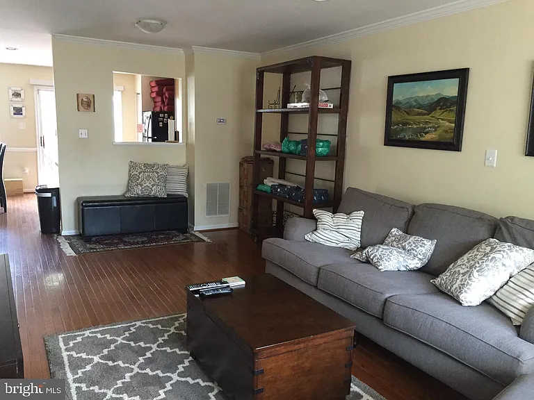 45027 Fellowship Sq — Photo 1