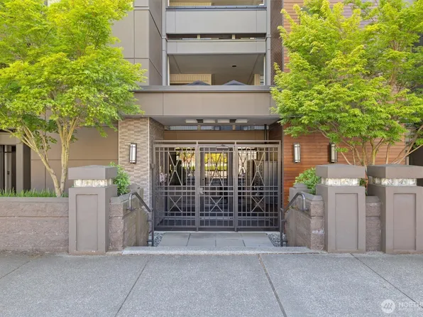 827 Lake Street S #207, Kirkland, WA 98033