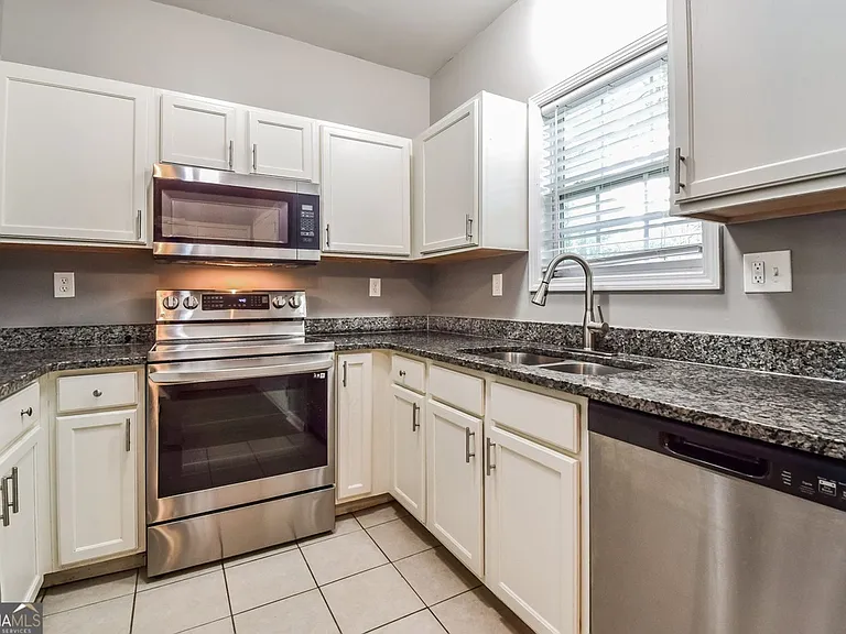 2542 Etheridge Dr NW — Photo 8