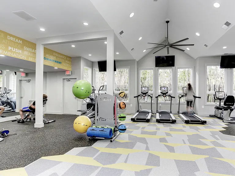 Shared amenities with next door community, Rosslyn Heights