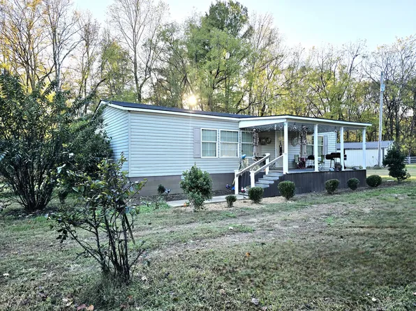 502 Case Rd, Prospect, TN 38477
