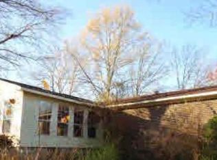 125 Lake Tate Rd, Sylacauga, AL 35151