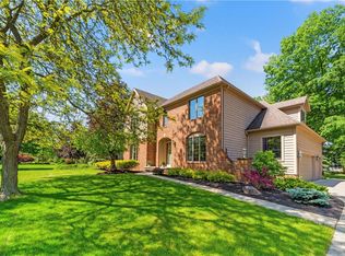 31068 Pinehurst Dr, Westlake, OH
