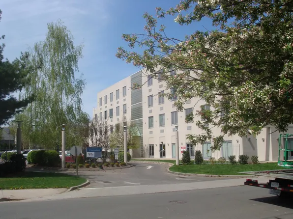 49 Day St APT 412, Norwalk, CT 06854