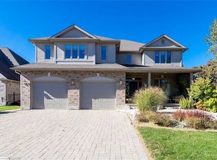 8 Zaduk Pl, Guelph, ON N1G 0A7