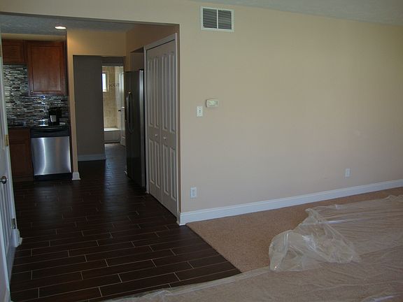 4th image of 9179 Manorford Dr
