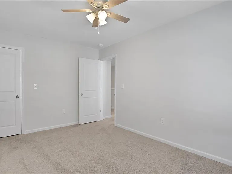 102 Jaxton St — Photo 31