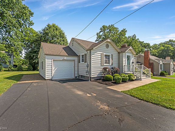 5th image of 2226 Renwick Dr