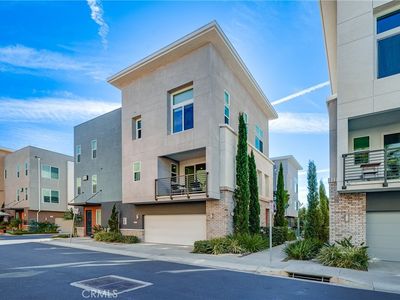 140 Unity, Irvine, CA, 92614