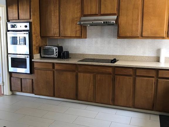 2nd image of 1720 9th Ave #1720