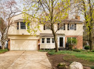 1246 Chester Rd, Lansing, MI 48912