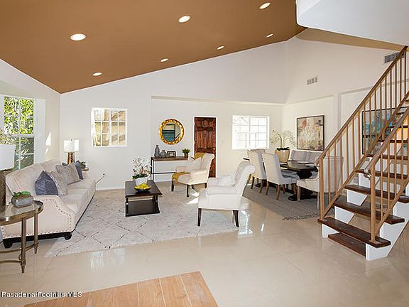 2nd image of 435 N Glenwood Pl