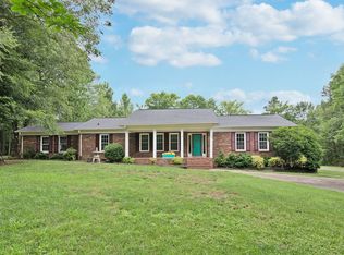 165 Falcon Dr, Concord, NC 28025