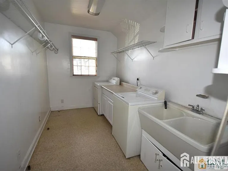 195 New York Ave — Photo 20