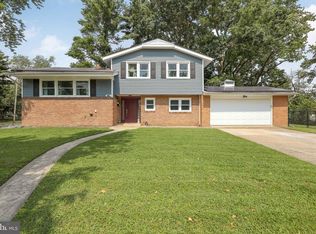 301 Belle Arbor Dr, Cherry Hill, NJ 08034