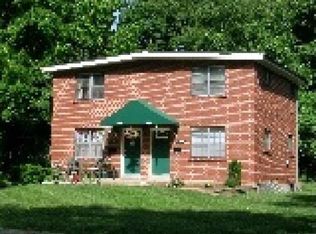 3138 Glenwood Ct, Saint Ann, MO 63074