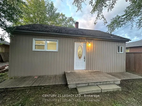 795 Barton St, Hamilton, ON L8E 5L8