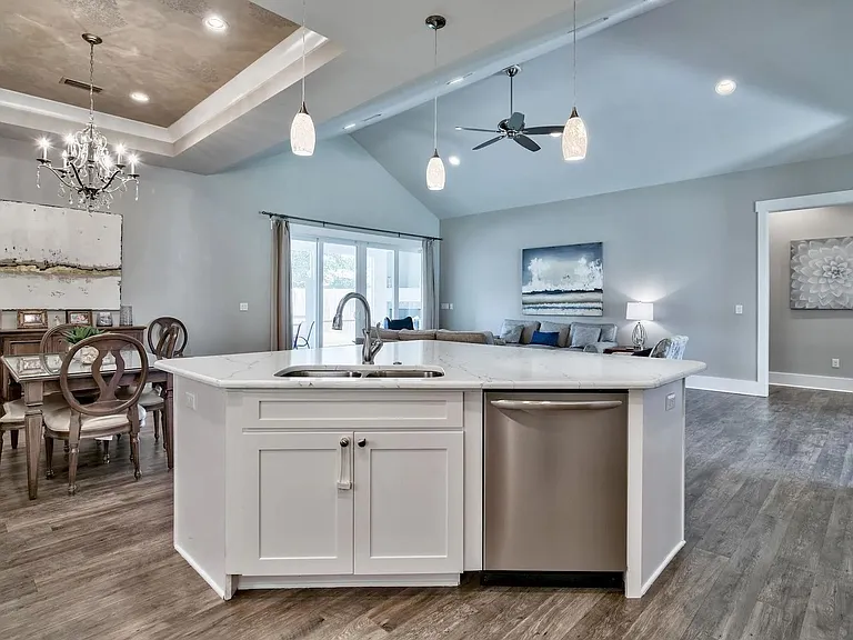 989 Forest Shore Dr — Photo 11