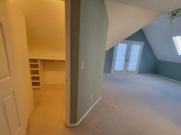 23713 NW Hillhurst Rd — Photo 5