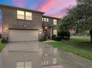 2990 Creek Falls Ct, Pearland, TX 77581