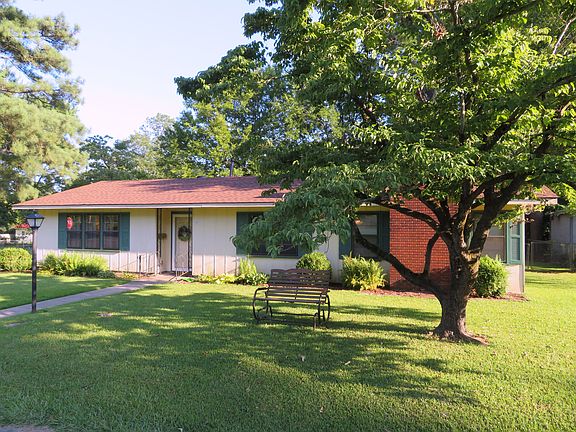 5th image of 1801 Sylvia St